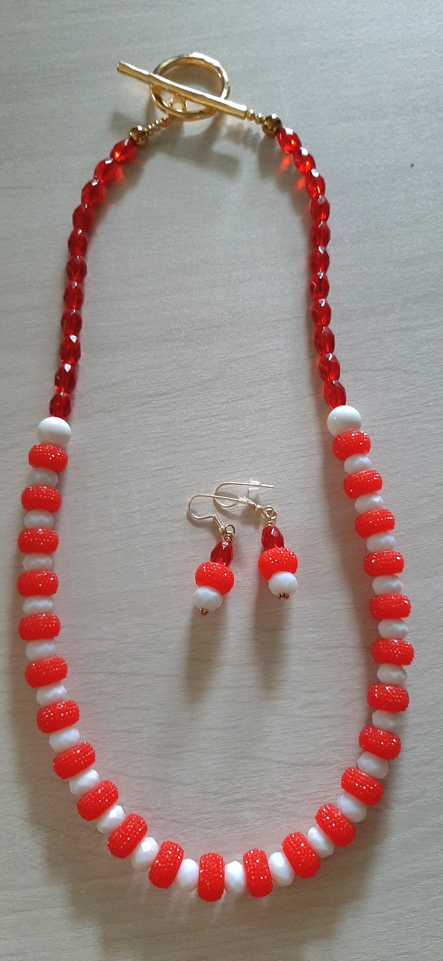 Red and White Beaded Style 18