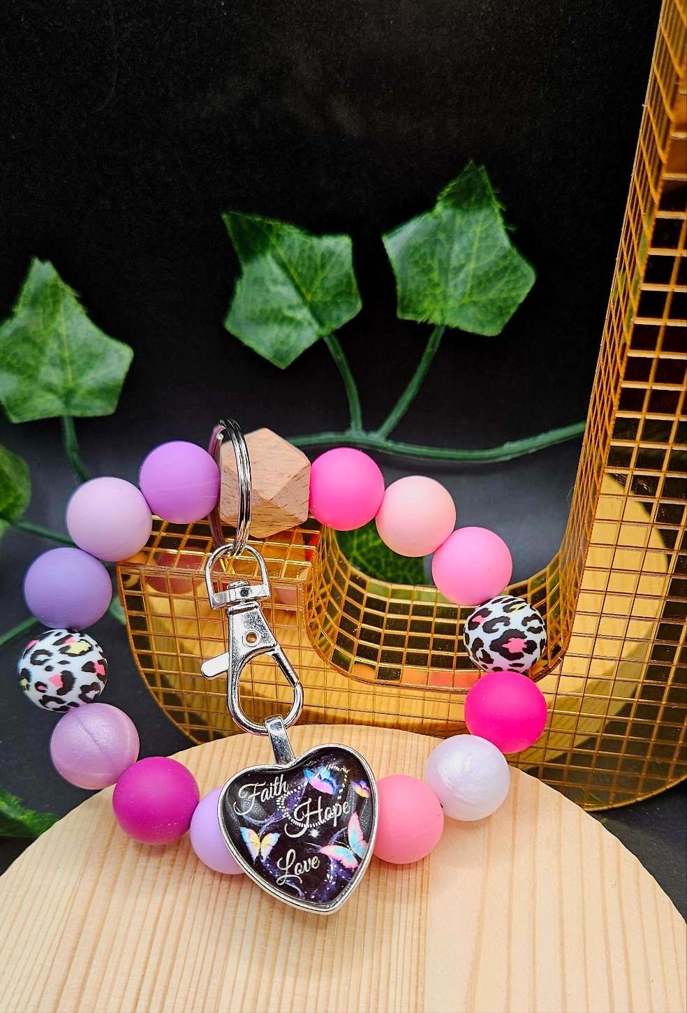 Faith, Love and Hope Style 18